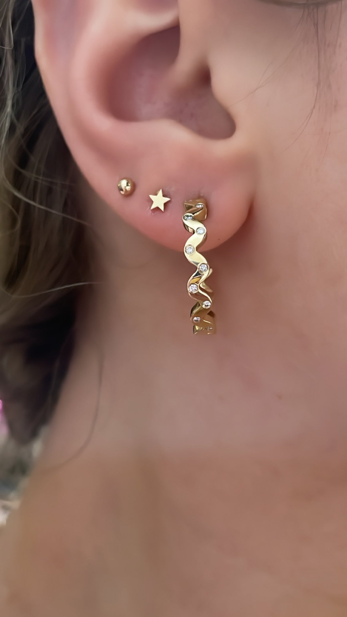 SFJ Mommy Squiggle Hoops